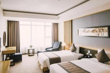 هتل Muong Thanh Luxury Nhat Le