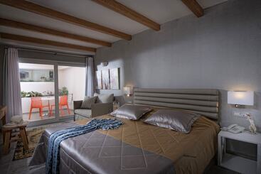 Omiros Boutique Hotel   Adults Only