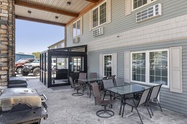 호텔 The Riverstone Inn