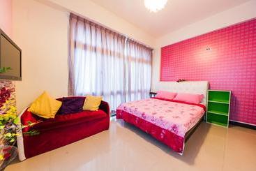 پانسیون Love Night Market Inn