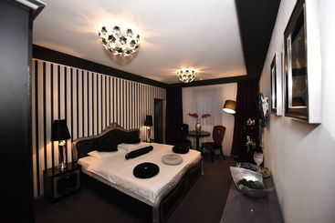 پانسیون Rixo`s Guesthouse