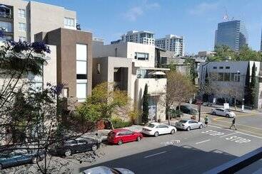 Apartment Near Gaslamp & Convetion Center