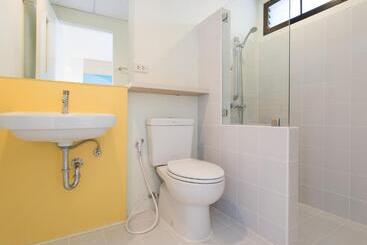 Отель Hop Inn Nakhon Ratchasima