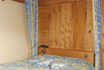 هتل Hôtel Le Riquewihr