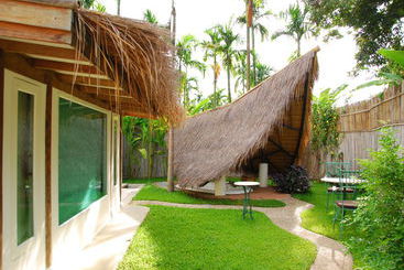 Hotel Pai Island Resort