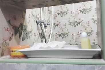 בית מלון כפרי Ruan Mai Naiyang Beach Resort