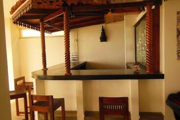 בית מלון כפרי Sanmali Beach