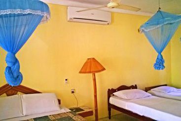 هتل Sigiri Holiday Inn