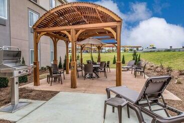 ホテル Sleep Inn & Suites Jasper I22