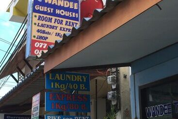 ペンション Wandee Guesthouse