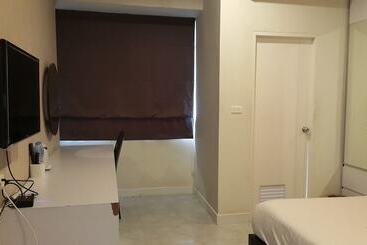 The Living Hotel At Surat Thani