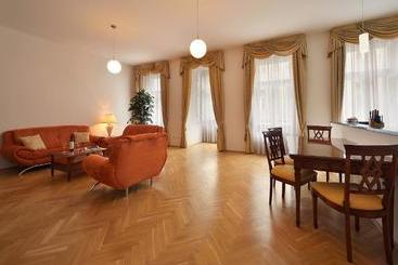 Ambiente Serviced Apartments - Tallerova