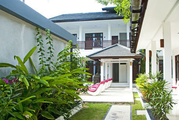 酒店 Lombok Senggigi