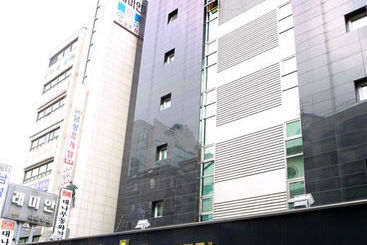 酒店 The Most