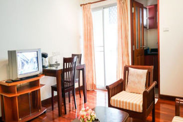 Kanavera Sriracha  & Serviced Apartment