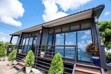 پانسیون Cape 42 Hotel Ill