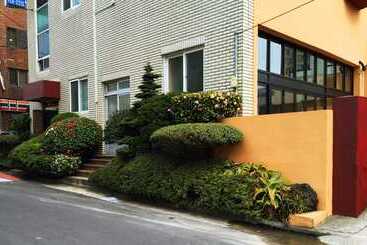 膳宿费 Hostel Maro