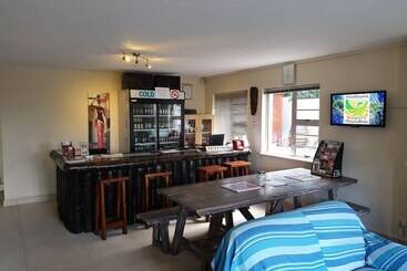 הוסטל Amakaya Backpackers Travelers Accommodation