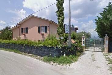 مبيت وإفطار Bed&breakfast Giardino Agritourist