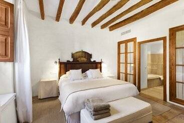 בית מלון כפרי Torrent Fals