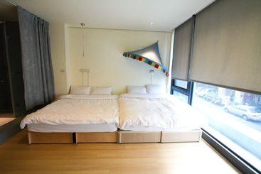 I-gogo Yesorno Hostel