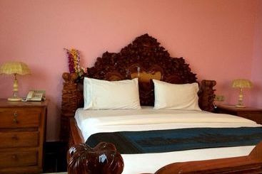 هتل Battambang Lotus