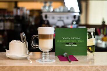 فندق Holiday Inn Aktau, An Ihg