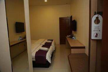 בית מלון כפרי My Fame