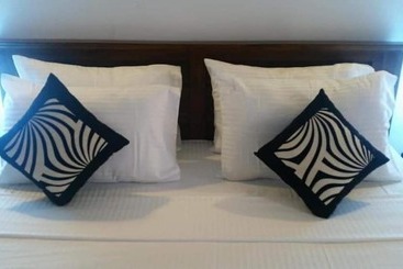 Отель Birdwing Sigiriya