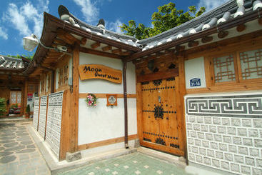 Пансион Moon Guesthouse