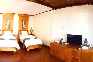 בית מלון כפרי Hastinapura Residence