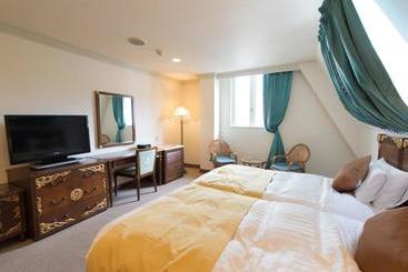 هتل Livemax Resort Karuizawa