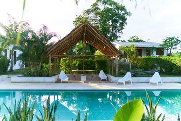 آپارتمانهای توریستها Angelfish Cove Villas