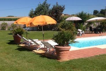 민박 Chambres D Hotes Villa Monsegur