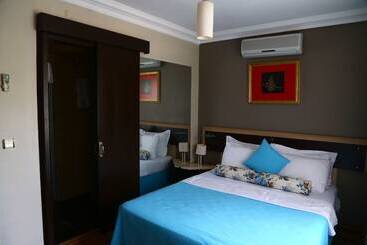 Cunda Güzelyalı Otel