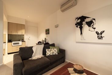 Hilltop Apartments Phillip Island   Adults Only