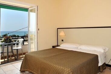 ホテル Cala Saracena Resort