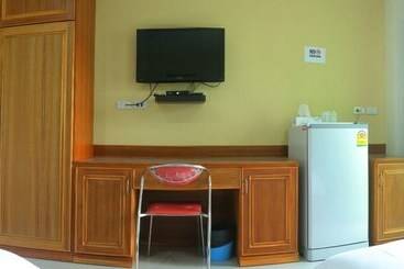 בית מלון כפרי Yamjan Place