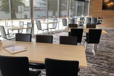 فندق على الطريق Elimatta