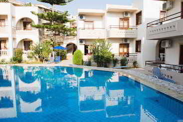 Relax Studio & Apartments