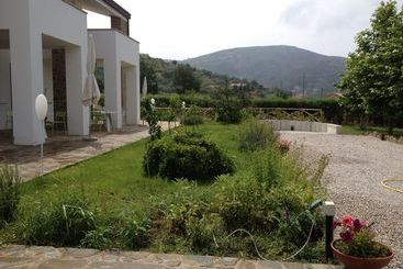 Villa Antonia