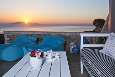 Turist apartmanları Eolia Luxury Villas