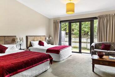 هتل Gateway Motor Inn