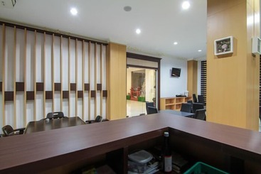 فندق Leelawadee Grand