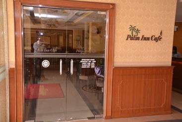 هتل Palm Inn