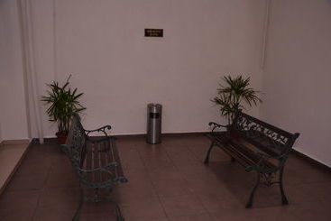 هتل Palm Inn