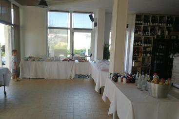 هتل Residence Talamone Il Poderino