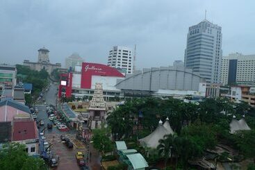 בית מלון כפרי J.b