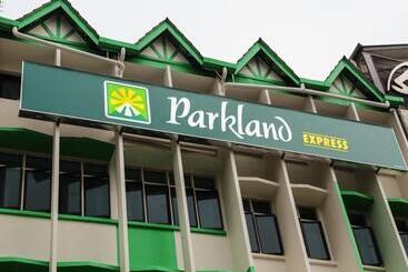 בית מלון כפרי Parkland Express