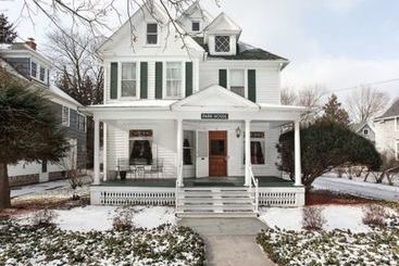 Park House Bed And Breakfast
